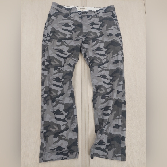 Good Threads Other - 5/$10 Good Threads Camo Pants Men sz 34x29